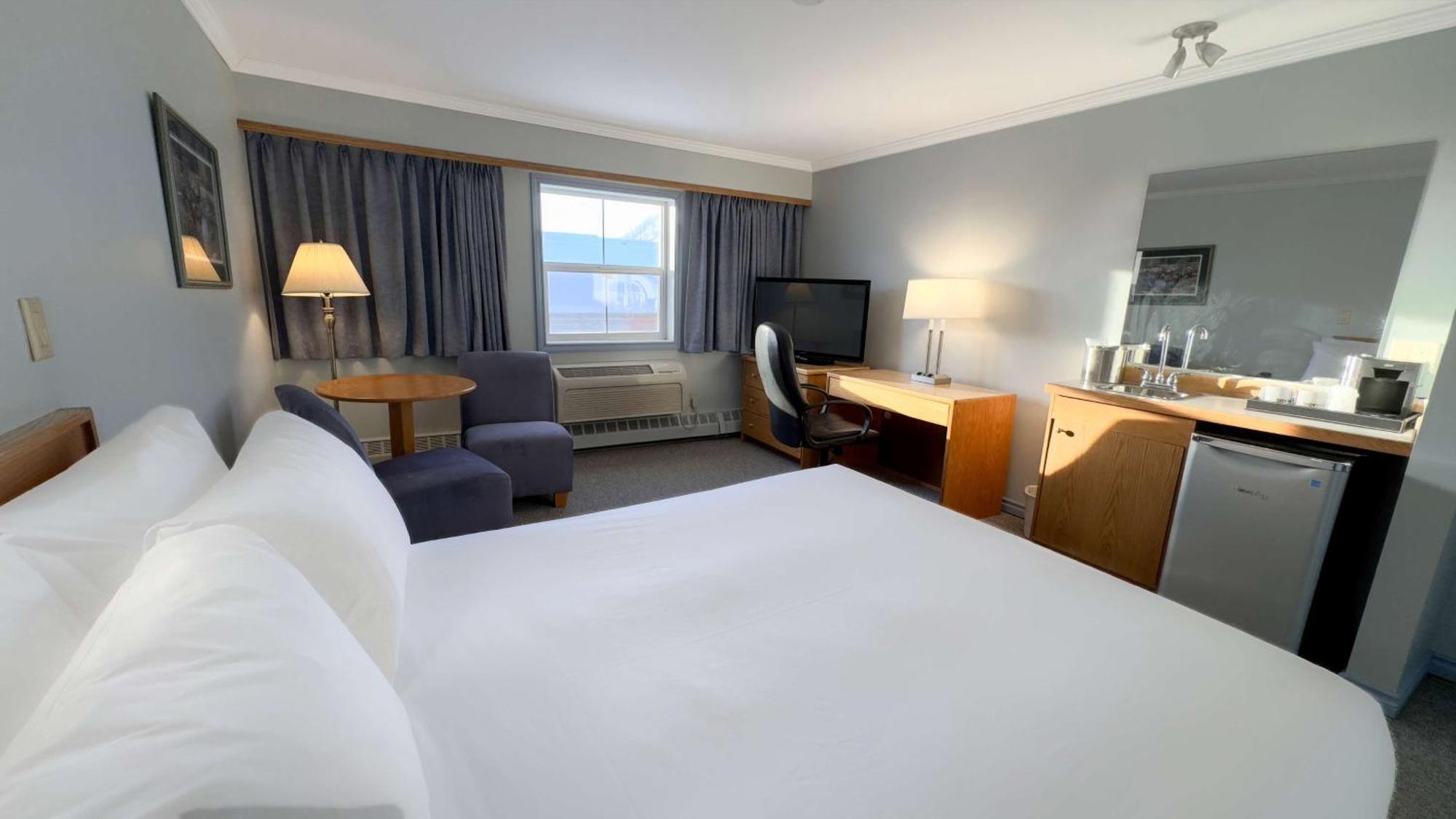 Eldorado, A Coast Hotel 도슨 시티 외부 사진
