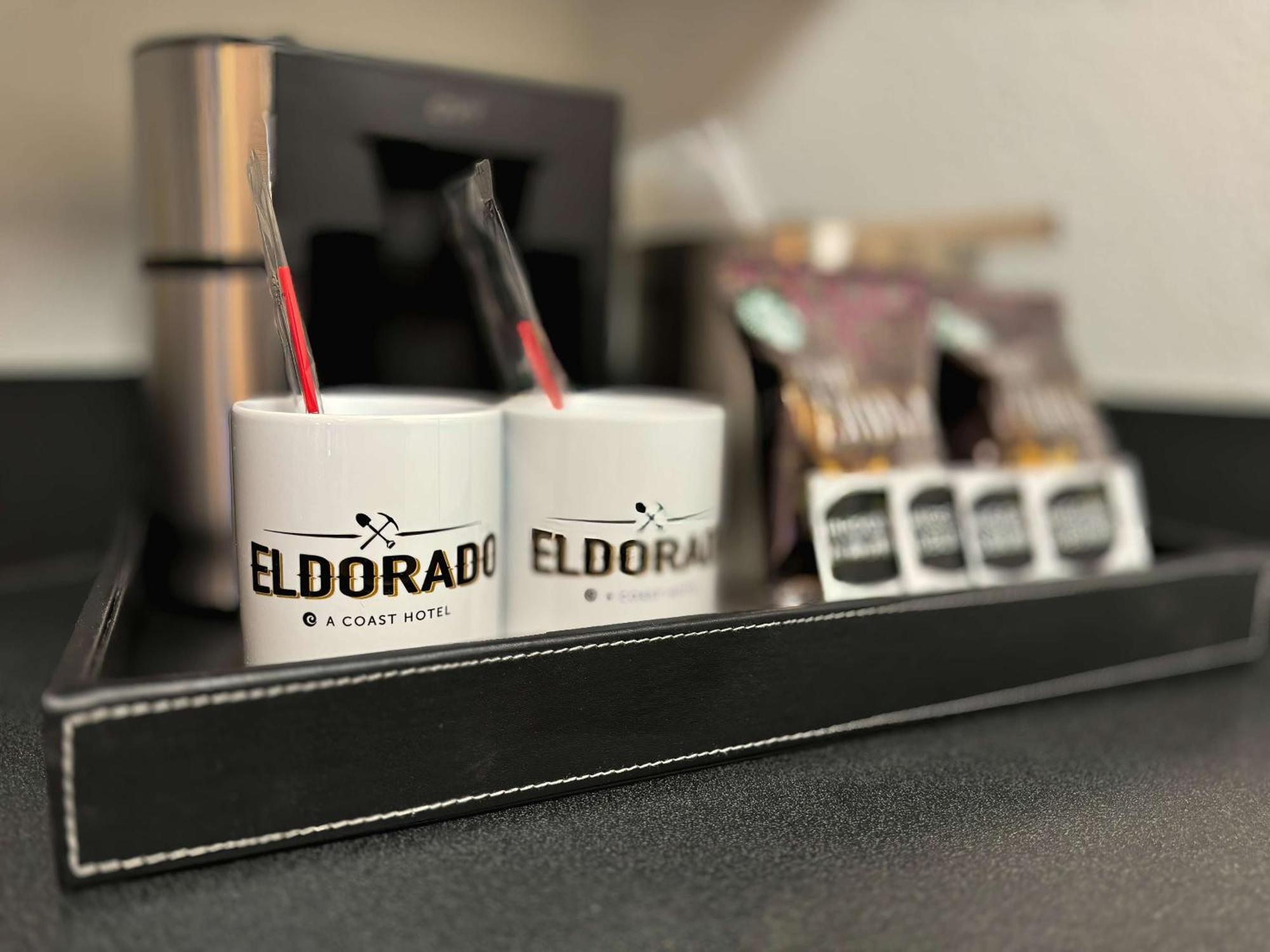 Eldorado, A Coast Hotel 도슨 시티 외부 사진